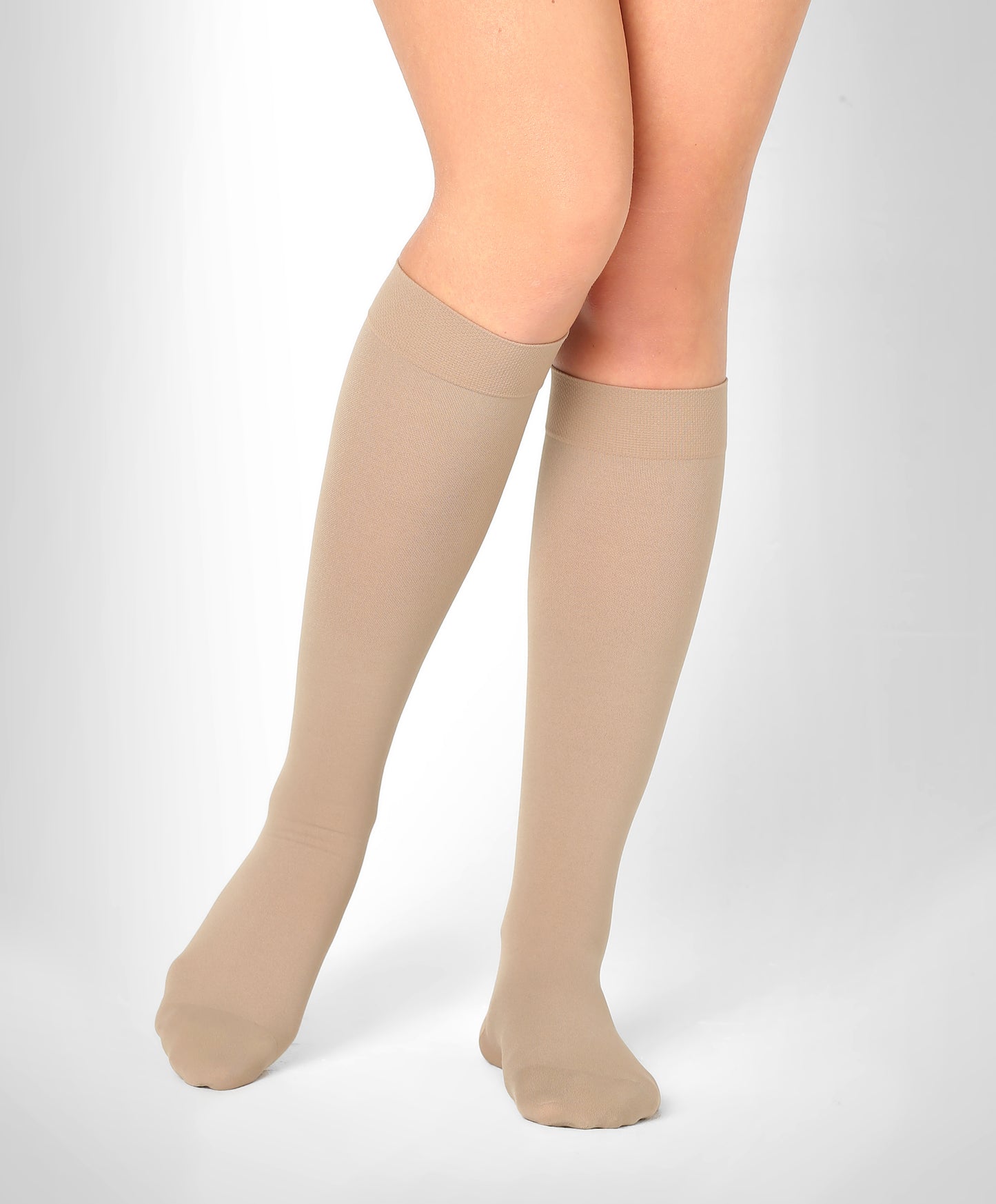 Lääkinnälliset kompressiosukat luokka 2 (23-32 mmHg), unisex, suljettu kärki, SOFT